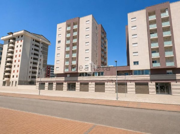 appartamento in affitto a Cosenza in zona Via Popilia