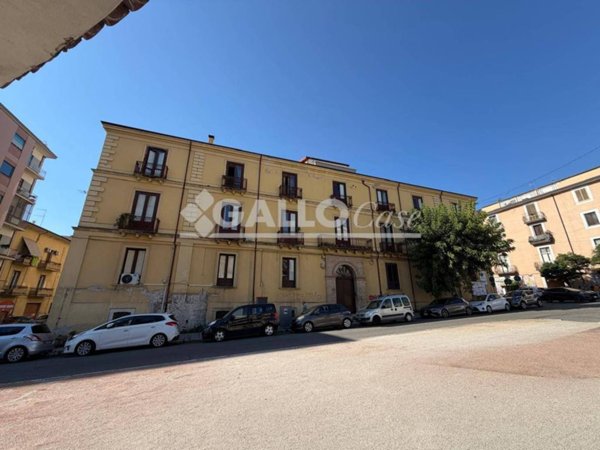 ufficio in affitto a Cosenza in zona Cosenza Vecchia