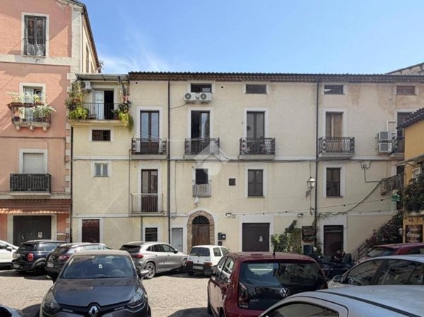 appartamento in affitto a Cosenza in zona Cosenza Vecchia