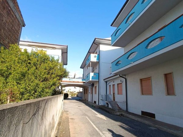 appartamento in affitto a Diamante