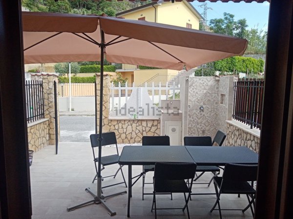 appartamento in affitto a Fiumefreddo Bruzio