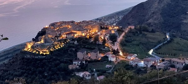 appartamento in affitto a Fiumefreddo Bruzio