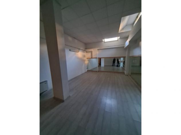 negozio in affitto a Montalto Uffugo in zona Settimo