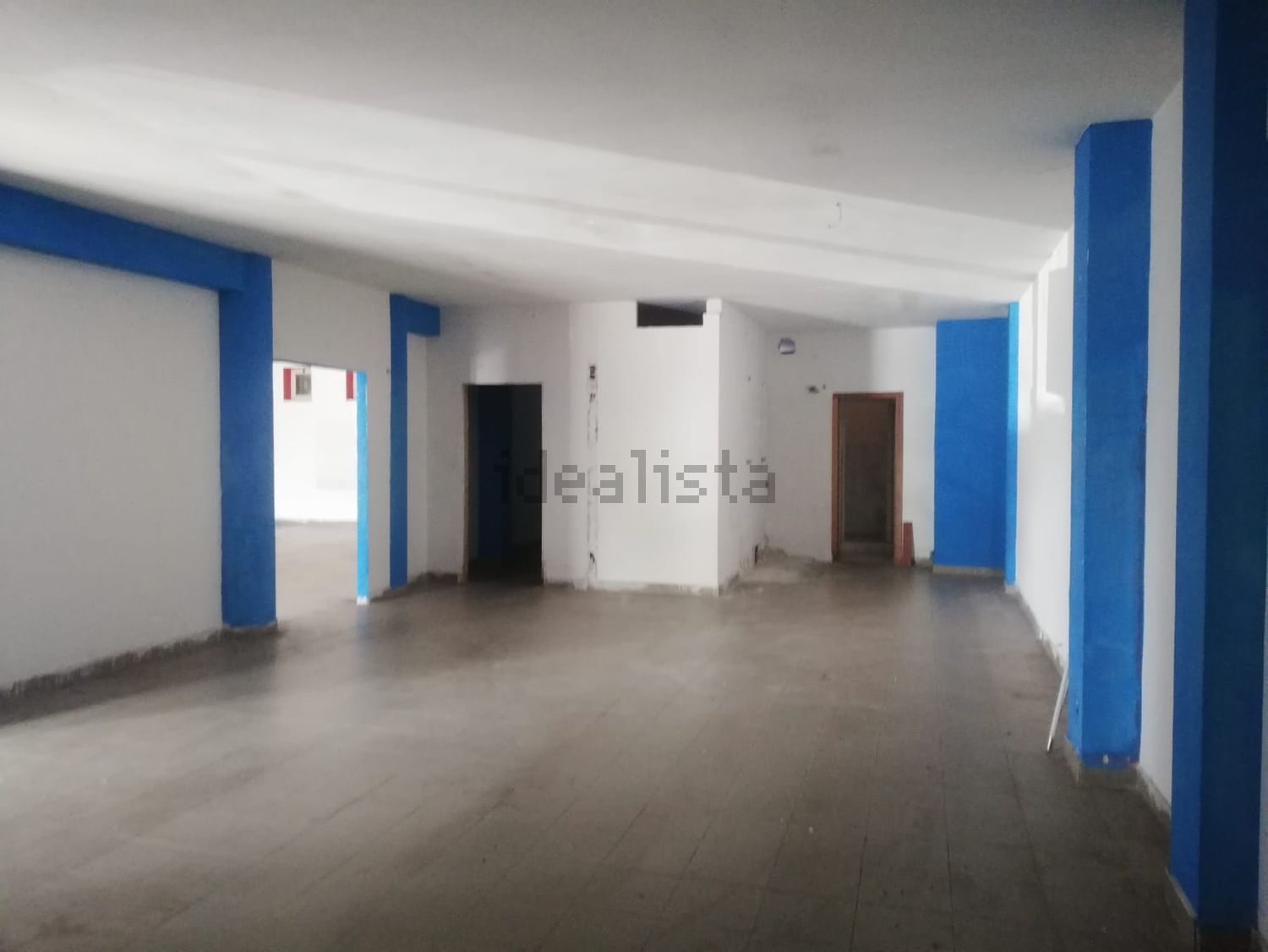 locale commerciale in affitto a Montalto Uffugo