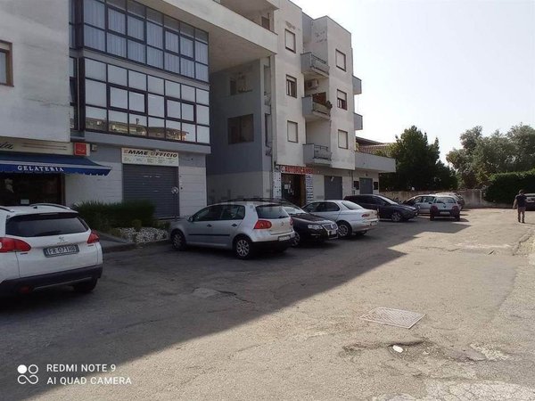 ufficio in affitto a Montalto Uffugo in zona Taverna