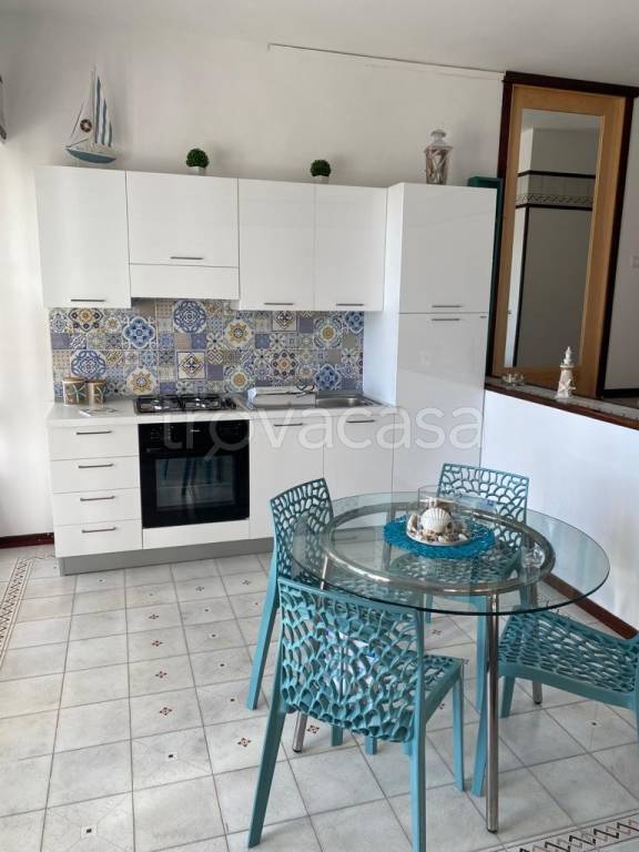 casa indipendente in affitto a Praia a Mare in zona Foresta
