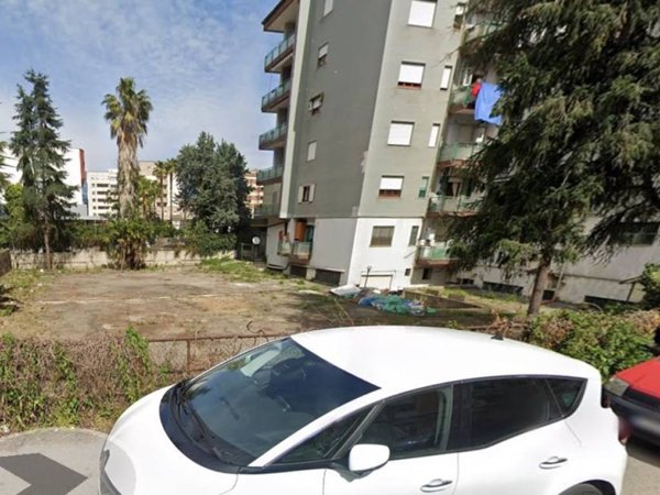 negozio in affitto a Rende in zona Quattromiglia