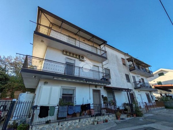 appartamento in affitto a Rende in zona Quattromiglia