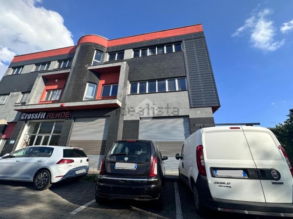 negozio in affitto a Rende
