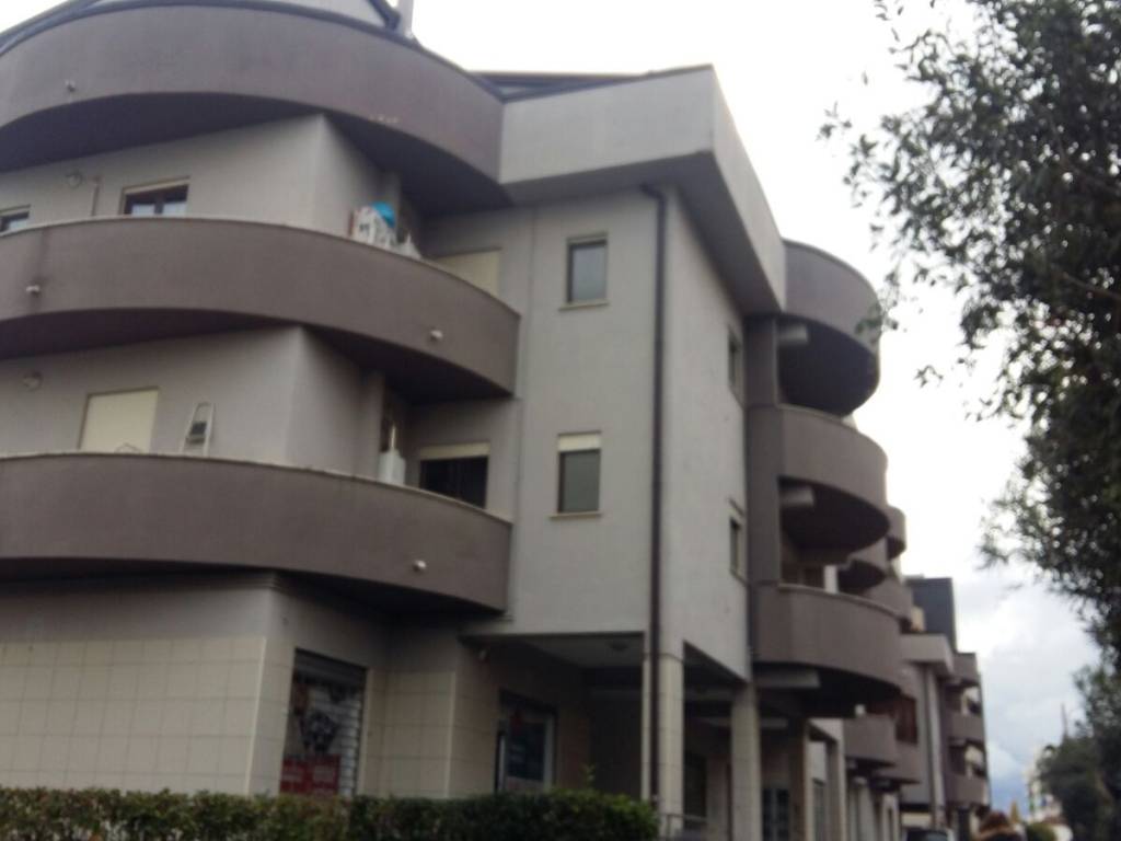 appartamento in affitto a Rende in zona Quattromiglia
