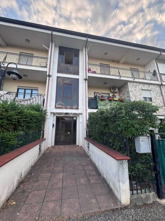 appartamento in affitto a Rende in zona Quattromiglia