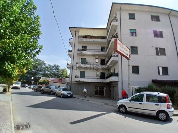 ufficio in affitto a Rende in zona Roges