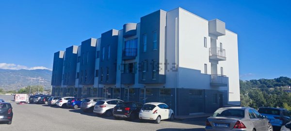 appartamento in affitto a Rende in zona Quattromiglia