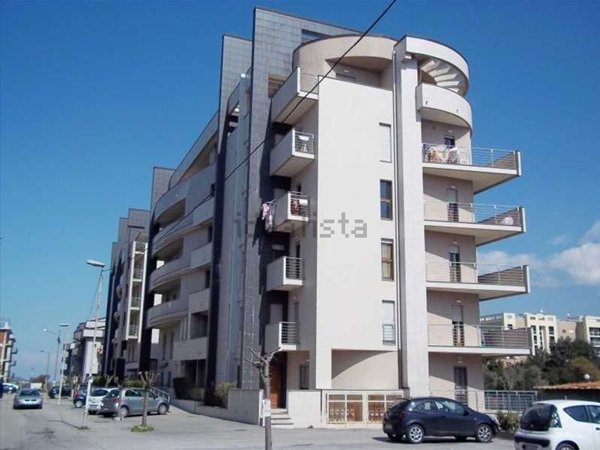 appartamento in affitto a Rende in zona Quattromiglia