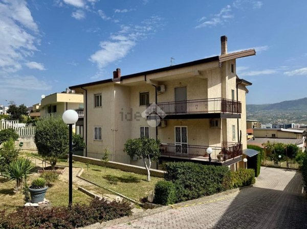 appartamento in affitto a Rende