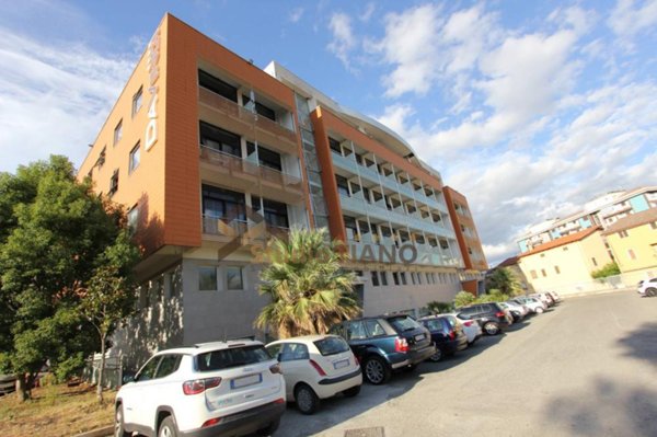appartamento in affitto a Rende in zona Roges