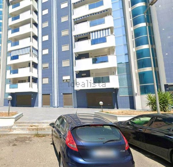 locale commerciale in affitto a Rende