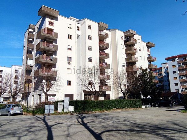 appartamento in affitto a Rende in zona Roges