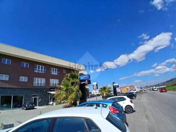 ufficio in affitto a Rende