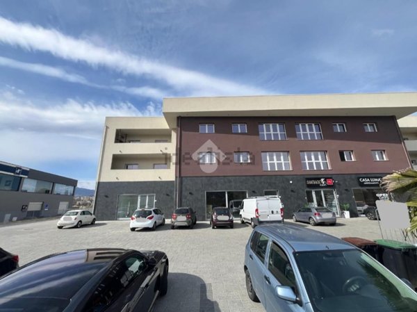 ufficio in affitto a Rende in zona Quattromiglia