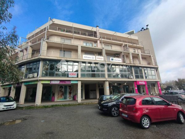 ufficio in affitto a Rende in zona Quattromiglia