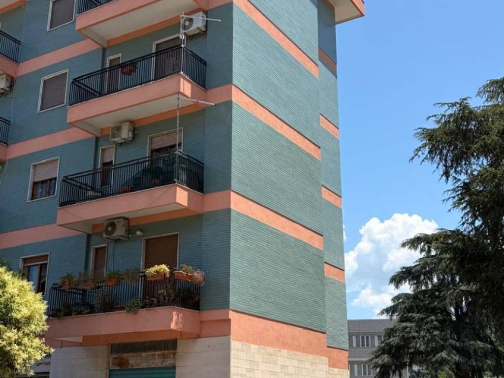 appartamento in affitto a Rende in zona Quattromiglia