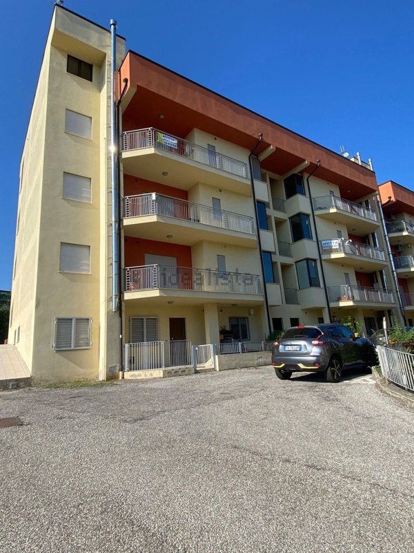 appartamento in affitto a Rende in zona Santo Stefano
