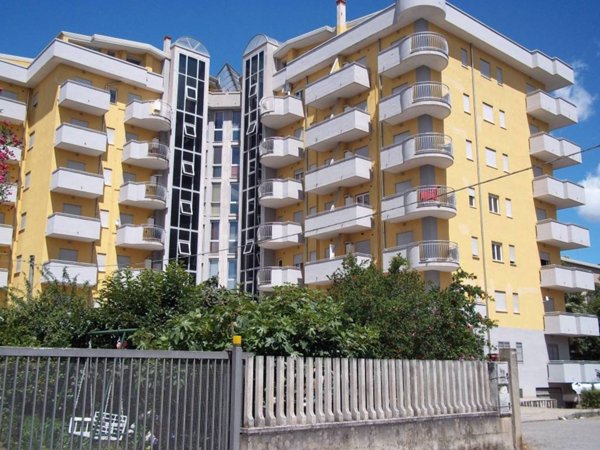 appartamento in affitto a Rende in zona Quattromiglia