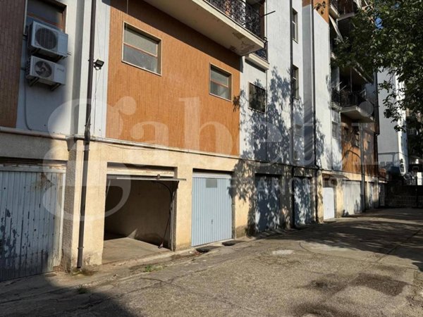 box auto in affitto a Rende in zona Quattromiglia