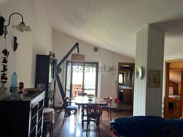 appartamento in affitto a Spezzano della Sila in zona Camigliatello Silano