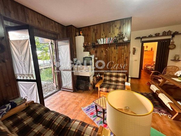 appartamento in affitto a Spezzano della Sila in zona Camigliatello Silano