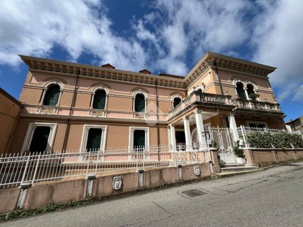 negozio in affitto a Casali del Manco