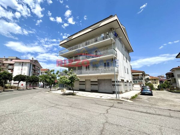appartamento in affitto a Corigliano-Rossano in zona Rossano