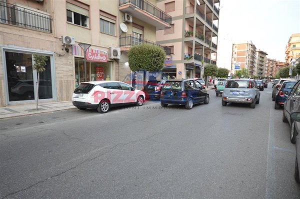 locale commerciale in affitto a Corigliano-Rossano in zona Rossano