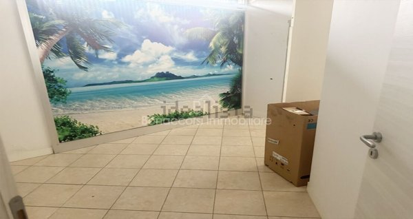 locale commerciale in affitto a Corigliano-Rossano