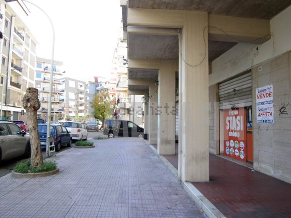 locale commerciale in affitto a Corigliano-Rossano in zona Rossano