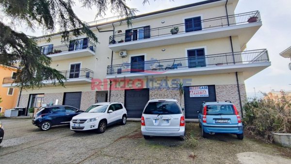 locale commerciale in affitto a Corigliano-Rossano in zona Rossano