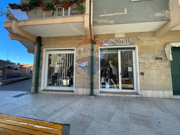 locale commerciale in affitto a Corigliano-Rossano in zona Corigliano Calabro