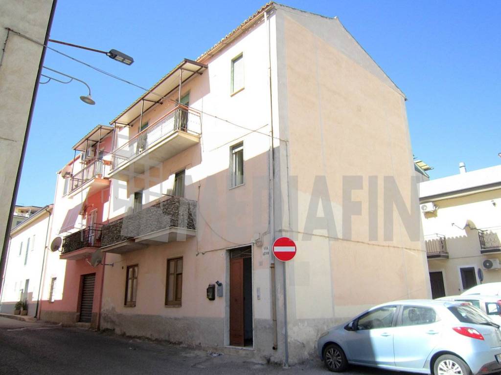 appartamento in affitto a Corigliano-Rossano in zona Rossano Stazione