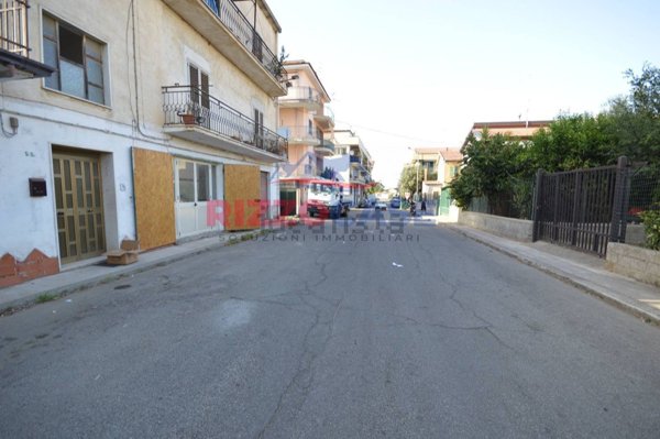 locale commerciale in affitto a Corigliano-Rossano in zona Rossano