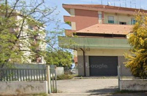 locale commerciale in affitto a Corigliano-Rossano