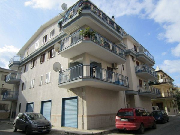 appartamento in affitto a Corigliano-Rossano in zona Rossano