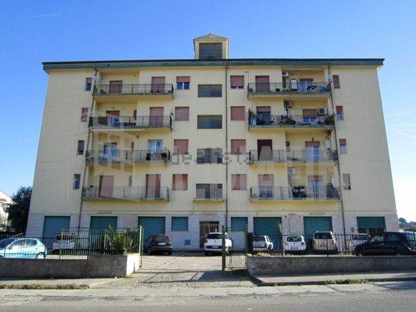 locale di sgombero in affitto a Corigliano-Rossano in zona Rossano