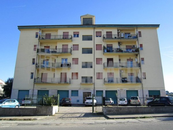 appartamento in affitto a Corigliano-Rossano in zona Rossano