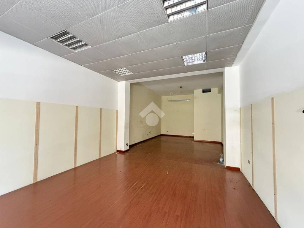 locale commerciale in affitto a Corigliano-Rossano in zona Fabrizio Piccolo