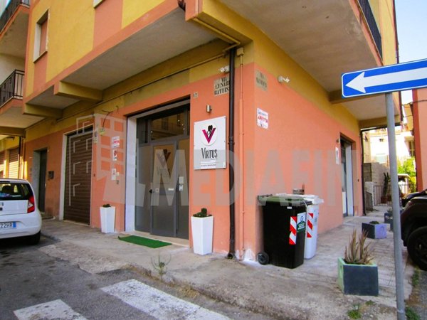 locale commerciale in affitto a Corigliano-Rossano in zona Rossano