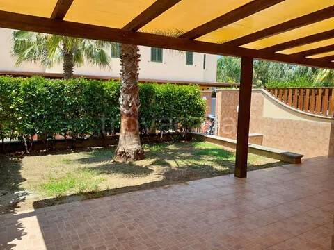 casa indipendente in affitto a Corigliano-Rossano