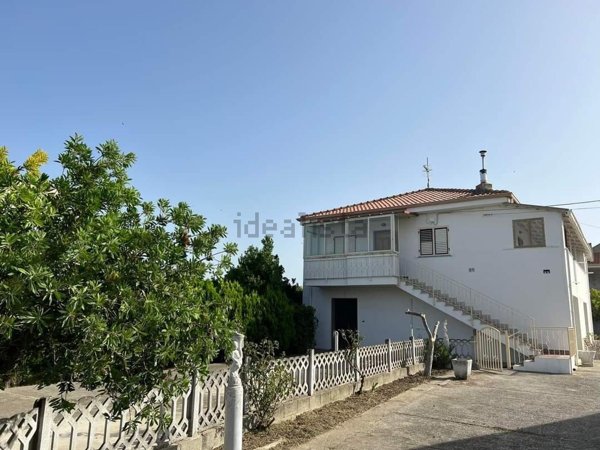 appartamento in affitto a Borgia