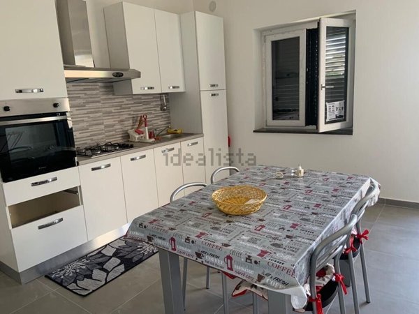 villa in affitto a Borgia