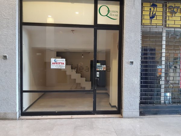 locale commerciale in affitto a Catanzaro in zona Centro Città